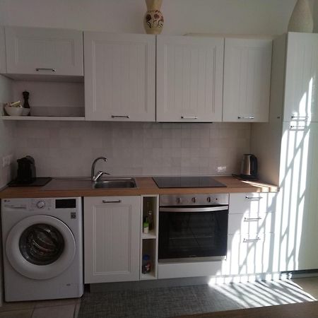 Appartement La Dimora Di Rosa à Giardini-Naxos Extérieur photo