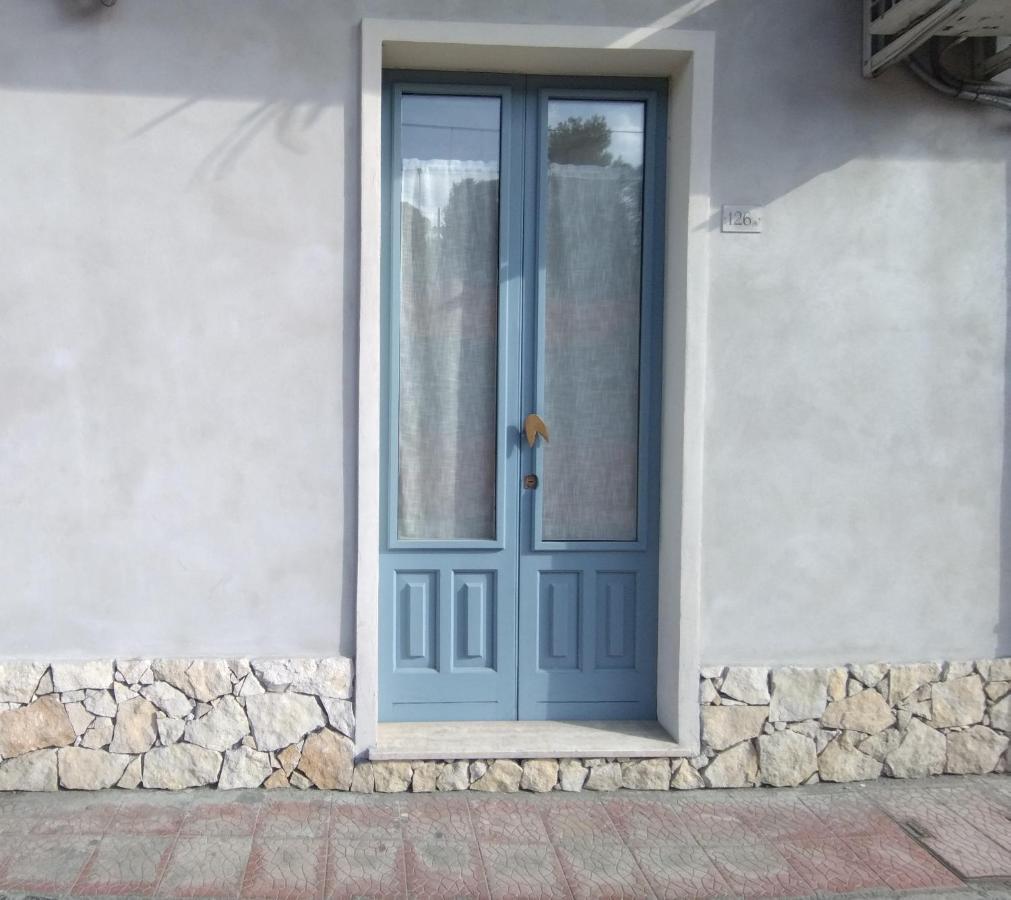 Appartement La Dimora Di Rosa à Giardini-Naxos Extérieur photo